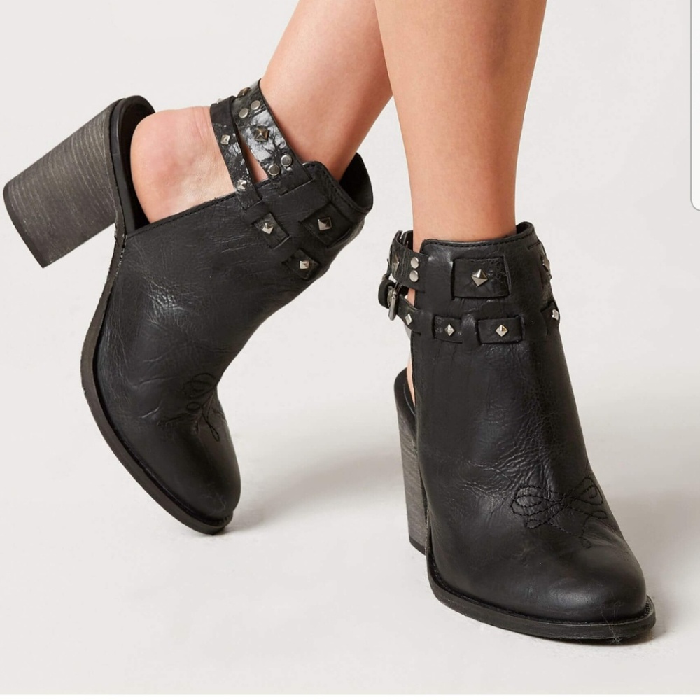 Circle G Booties